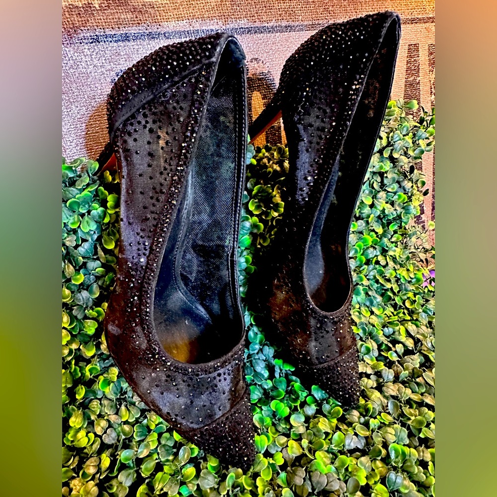 Ladies size 8.5 Antonio Melani sparkly dress shoes